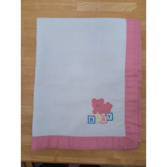 VTG Cuddle Time Baby Blanket White w/ Pink Satin Trim Bear Applique Embroidered - Picture 1 of 6